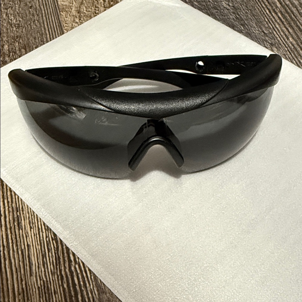 Apel WilleyX Sleek Black Men's Sunglasses